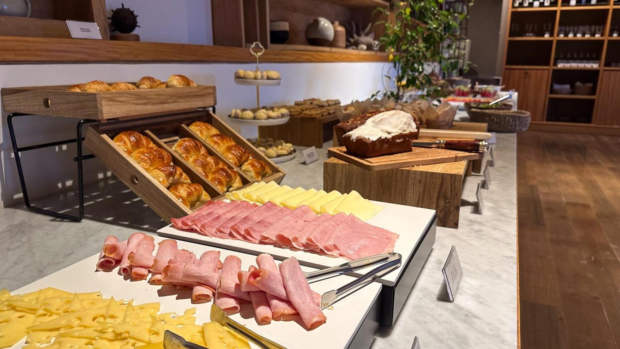 Esplendor By Wyndham El Calafate Hotel Ngoại thất bức ảnh